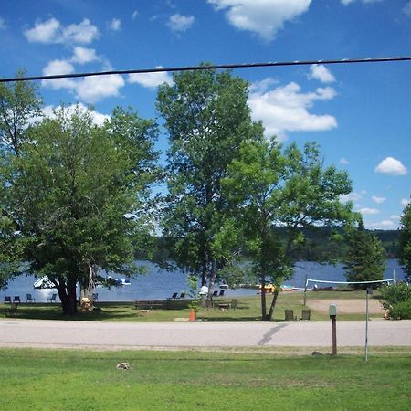 Lakewoods Cottage Oxtongue Lake Buitenkant foto
