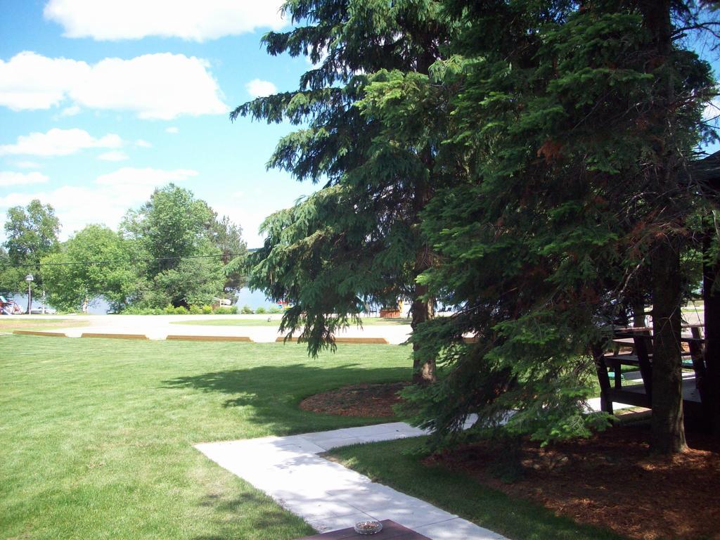 Lakewoods Cottage Oxtongue Lake Kamer foto
