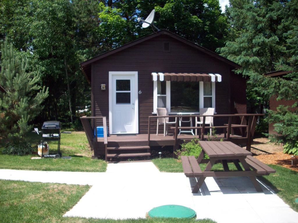 Lakewoods Cottage Oxtongue Lake Kamer foto